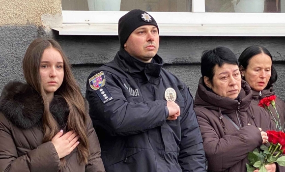 У Могилеві-Подільському відкрили меморіальну дошку на честь загиблого Героя