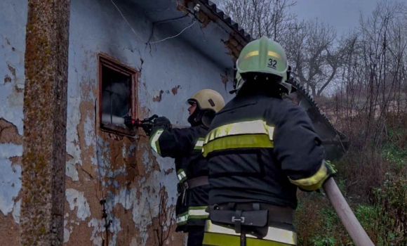 У Могилів-Подільському районі горів приватний будинок У Могилів-Подільському районі горів приватний будинок
