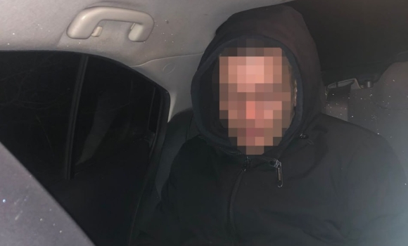 У пасажира автівки, яку зупинили на Тяжилові у Вінниці, знайшли наркотики