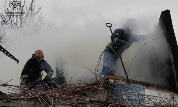 У Погребищенській громаді сталася пожежа - загорівся дачний будинок