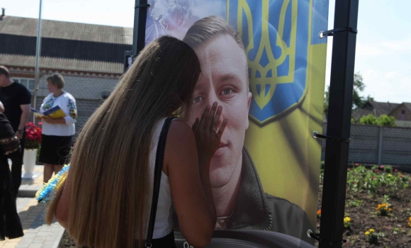 У селі Малі Крушлинці відкрили Алею Слави, присвячену полеглим Героям