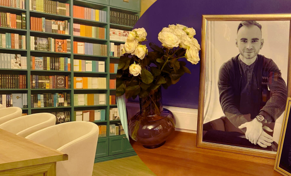 У Вінниці батьки відкрили книгарню в пам'ять про загиблого на фронті сина