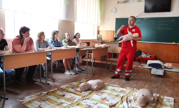 У Вінниці для педагогів організували курси «Першої домедичної допомоги»