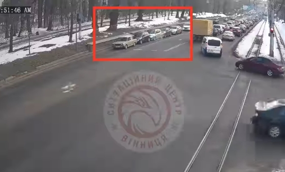 У Вінниці на перехресті Хмельницького шосе та 600-річчя зіткнулись три автівки