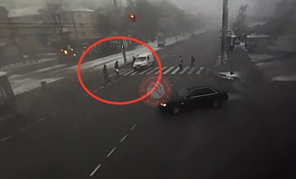У Вінниці на Пирогова водій автомобіля Fiat збив жінку на переході