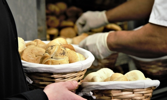 У Вінниці працює переважна більшість магазинів з продуктами харчування