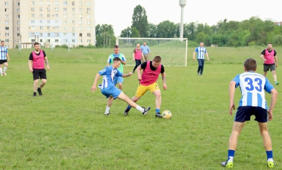 У Вінниці провели гру з мініфутболу - змагались поліцейські офіцери громад