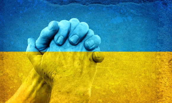 У Вінниці пройде благодійний проєкт "Краса допоможе, Україна переможе"