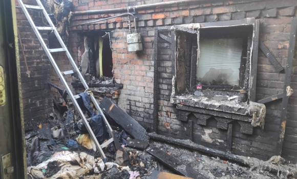 У Вінниці рятувальники гасили пожежу в приватному будинку та прибудові