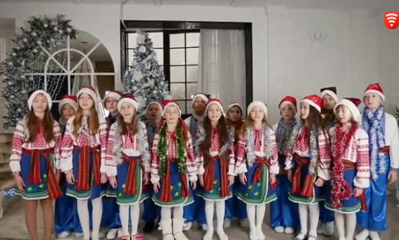 У Вінниці школярі заспівали різдвяну пісню для ЗСУ