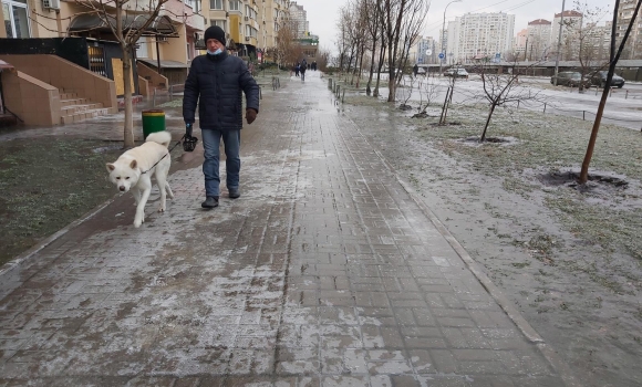 У Вінниці в понеділок прогнозують ожеледицю на дорогах 