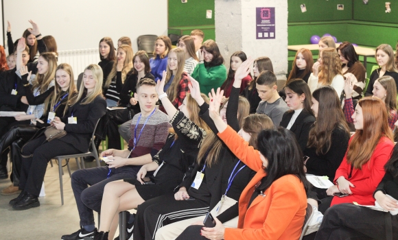 У Вінниці відбувся форум «Учнівське самоврядування - платформа для саморозвитку»