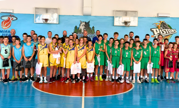 У Вінниці відбувся відкритий міський турнір із баскетболу серед юнаків