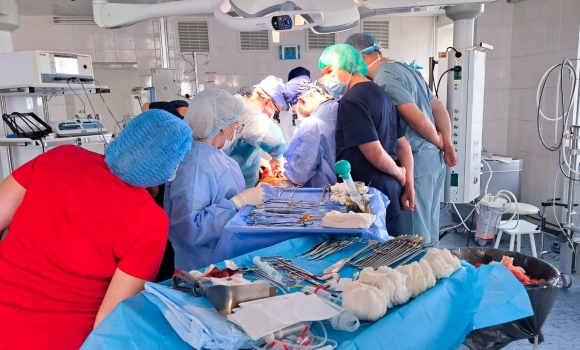 У Вінниці виконали надскладну операцію з видалення печінки
