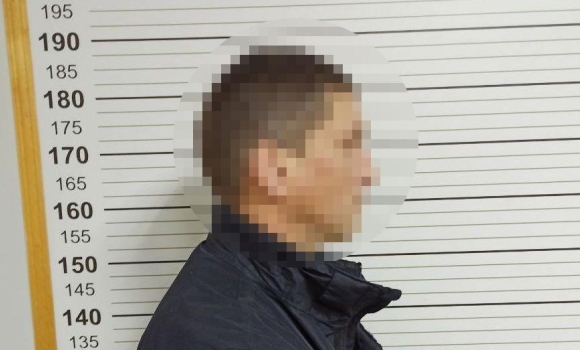 У Вінниці затримали чоловіка, який нападав на продавчинь у магазинах