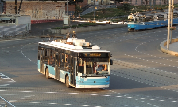 У Вінниці змінили рух громадського транспорту: трамваї не курсуватимуть