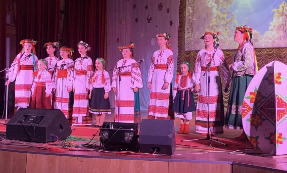 У Вінницьких Хуторах відбувся фестиваль "Де гаївка лунала" на підтримку ЗСУ