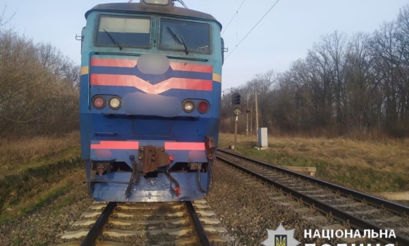 У Вінницькому районі чоловік загинув під колесами пасажирського потягу