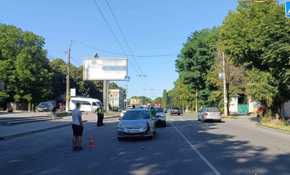 У Вінниці 19-річний водій на переході збив 62-річного пішохода