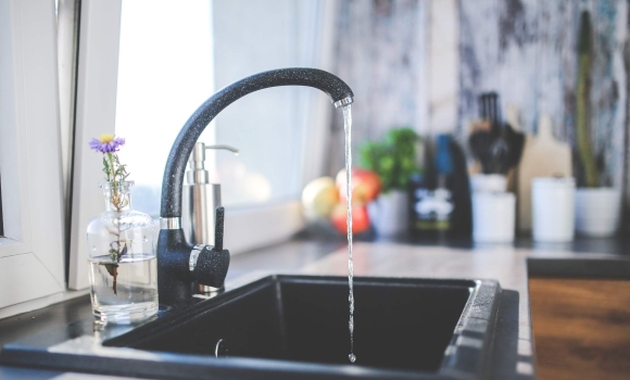 У Вінниці через знеструмлення зупинилась головна водопровідна станція