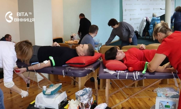 У Вінниці енергетики щокварталу здають кров для українських військових