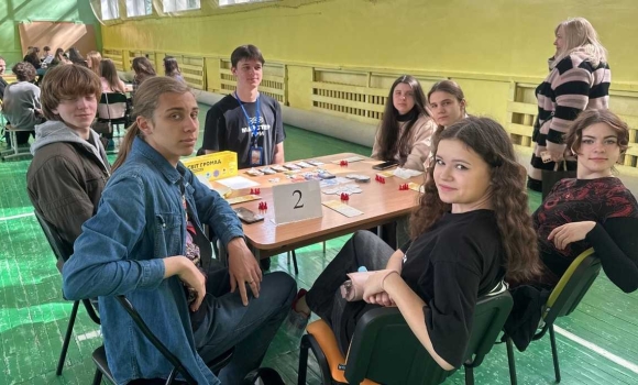 У Вінниці фінішував турнір «Світ Громад». Молодь та педагоги опановували мистецтво управління