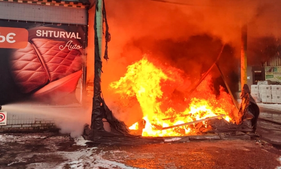 У Вінниці на вул.Київській горіли складські приміщення