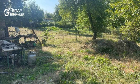 У Вінниці наказали звільнити доступ до земель водного фонду незаконні паркани демонтують У Вінниці наказали звільнити доступ до земель водного фонду незаконні паркани демонтують
