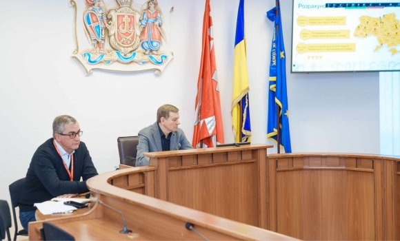 У Вінниці обговорювали хід реалізації проєкту «Рух без бар’єрів» У Вінниці обговорювали хід реалізації проєкту «Рух без бар’єрів»