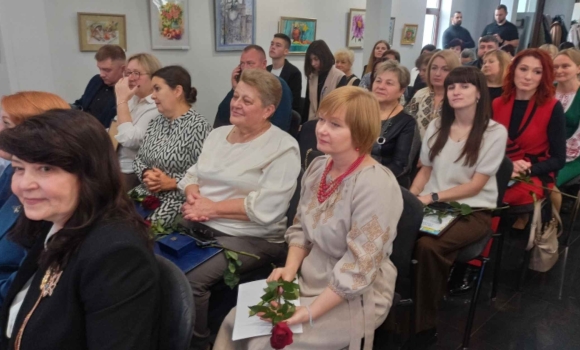 У Вінниці працівників освіти привітали з професійним днем