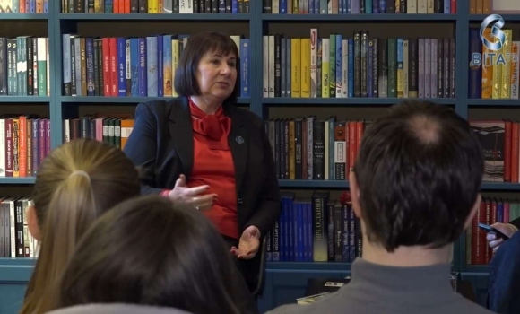 У Вінниці презентували книгу Тролейбус номер 15. Подорож у близьке минуле