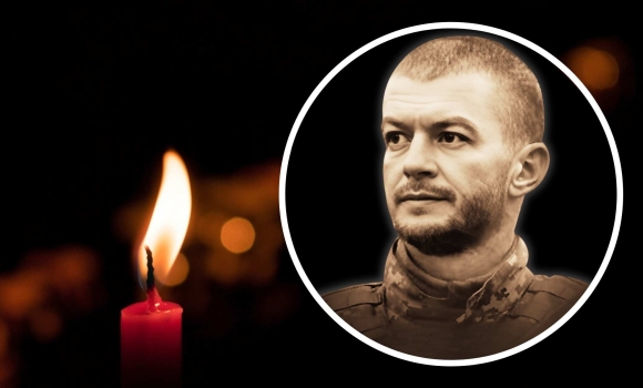 У Вінниці проводжають останньою земною дорогою захисника Юрія Капшука У Вінниці проводжають останньою земною дорогою захисника Юрія Капшука