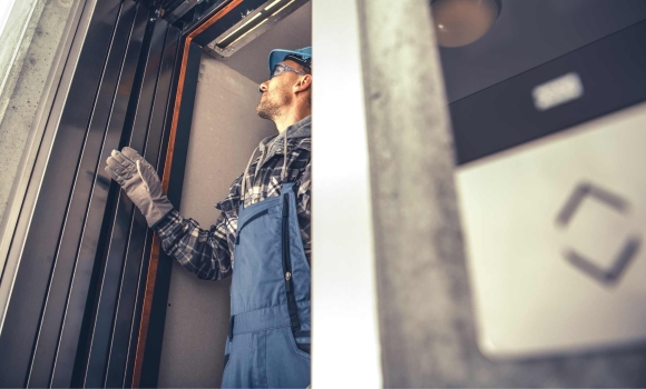 У Вінниці розпочали ремонт шостого ліфта для ОСББ - цього разу на вул.Брацлавська, 39 У Вінниці розпочали ремонт шостого ліфта для ОСББ - цього разу на вул.Брацлавська, 39