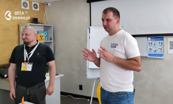 У Вінниці стартував новий курс «Школи для татусів» У Вінниці стартував новий курс «Школи для татусів»
