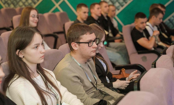 У Вінниці відбулась зустріч міського голови з учасниками молодіжного проєкту «StartGOV»