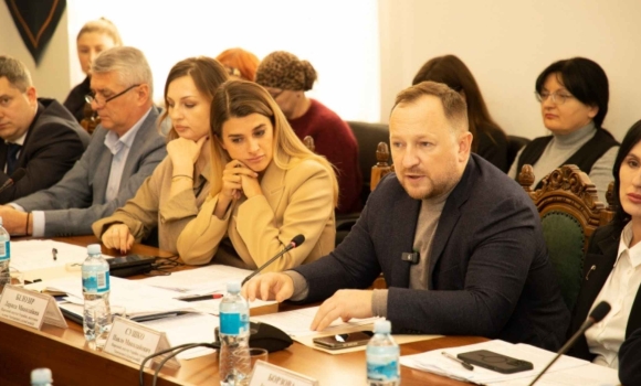 У Вінниці відбулося засідання тимчасової слідчої комісії Верховної Ради України У Вінниці відбулося засідання тимчасової слідчої комісії Верховної Ради України