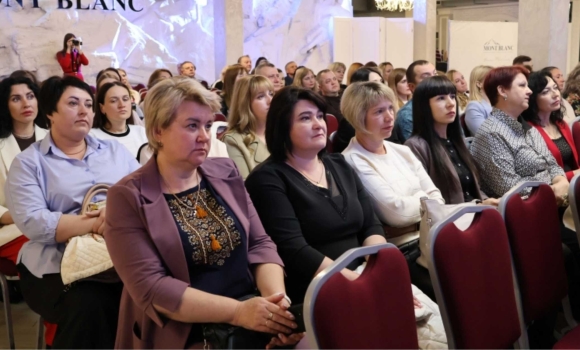 У Вінниці відзначили медичних сестер з нагоди професійного свята