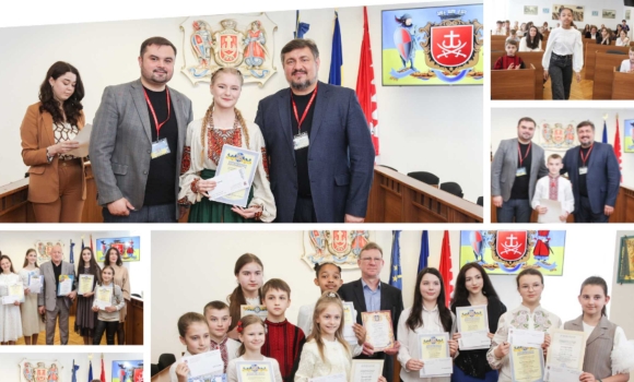 У Вінниці відзначили талановитих переможців конкурсу «Кришталева нота»