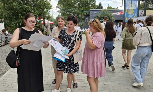 У Вінниці влаштували «Містечко здоров’я» в рамках Молодіжного форуму «Youth United Summer Fest»