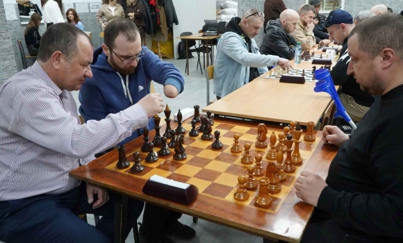 У Вінниці влаштували турнір із шахів і шашок у межах проєкту «Сила титанів»