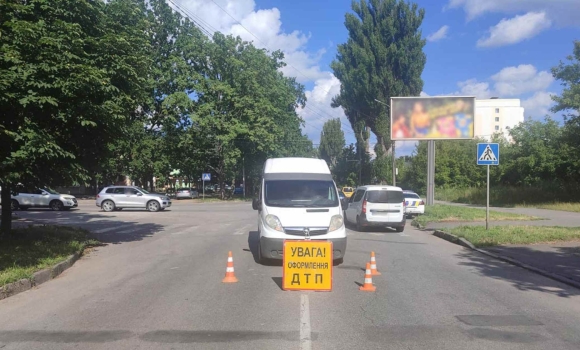 У Вінниці водій збив на переході 14-річну школярку