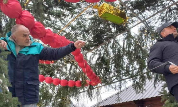 У Вінниці встановили рекорд найдовшого в Україні декоративного намиста