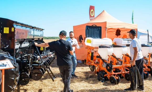 У Вінниці з'явився шанс знову потрапити в Книгу рекордів з найбільшим днем поля в Україні У Вінниці з'явився шанс знову потрапити в Книгу рекордів з найбільшим днем поля в Україні