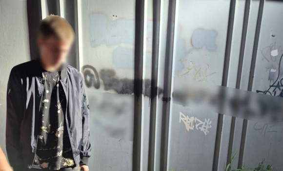 У Вінниці затримали 20-річного наркозакладника - збував Альфа-PVP та канабіс