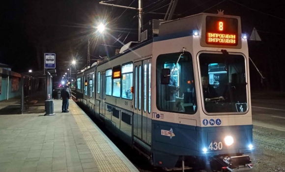 У Вінниці здійснили випробування на коліях нового трисекційного трамвая