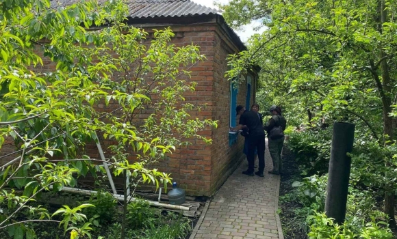 У Вінниці жителі приватного будинку зливали відходи у річку