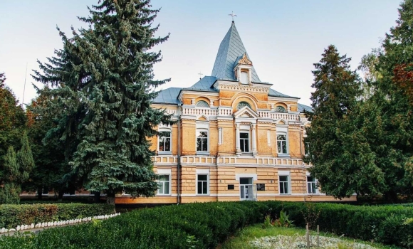 У Вінницькій обласній лікарні імені академіка Ющенка встановлять сонячні панелі 