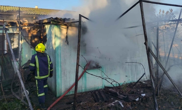 У Вінницькій області горіли будинки, господарські будівлі й пожнивні залишки У Вінницькій області горіли будинки, господарські будівлі й пожнивні залишки