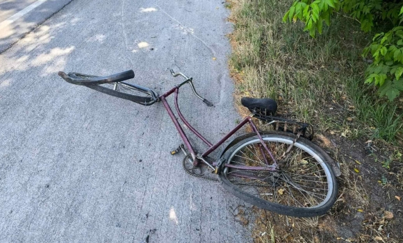 У Вінницькому районі 65-річний велосипедист загинув під колесами авто
