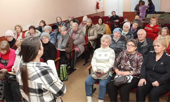 У Вінницькому терцентрі провели лекцію з кібербезпеки